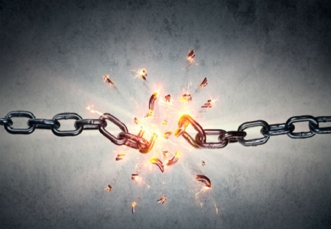 ΟΙ ΒΡΕΤΑΝΟΙ ΣΥΝΕΙΔΗΤΟΠΟΙΟΥΝ ΤΟΝ ΚΙΝΔΥΝΟ ΤΟΥ ΨΗΦΙΑΚΟΥ ΟΛΟΚΛΗΡΩΤΙΣΜΟΥ ΚΑΙ ΑΝΤΙΣΤΕΚΟΝΤΑΙ - Γεώργιος Αποστολάκης Αντιπρόεδρος Αρείου Πάγου ε.τ.